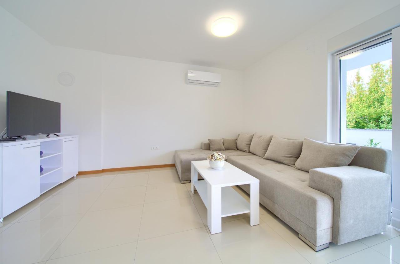 Adria House Villa Sveti Anton  ภายนอก รูปภาพ